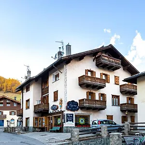 https://chalet-la-nuvola.it-lombardy.com