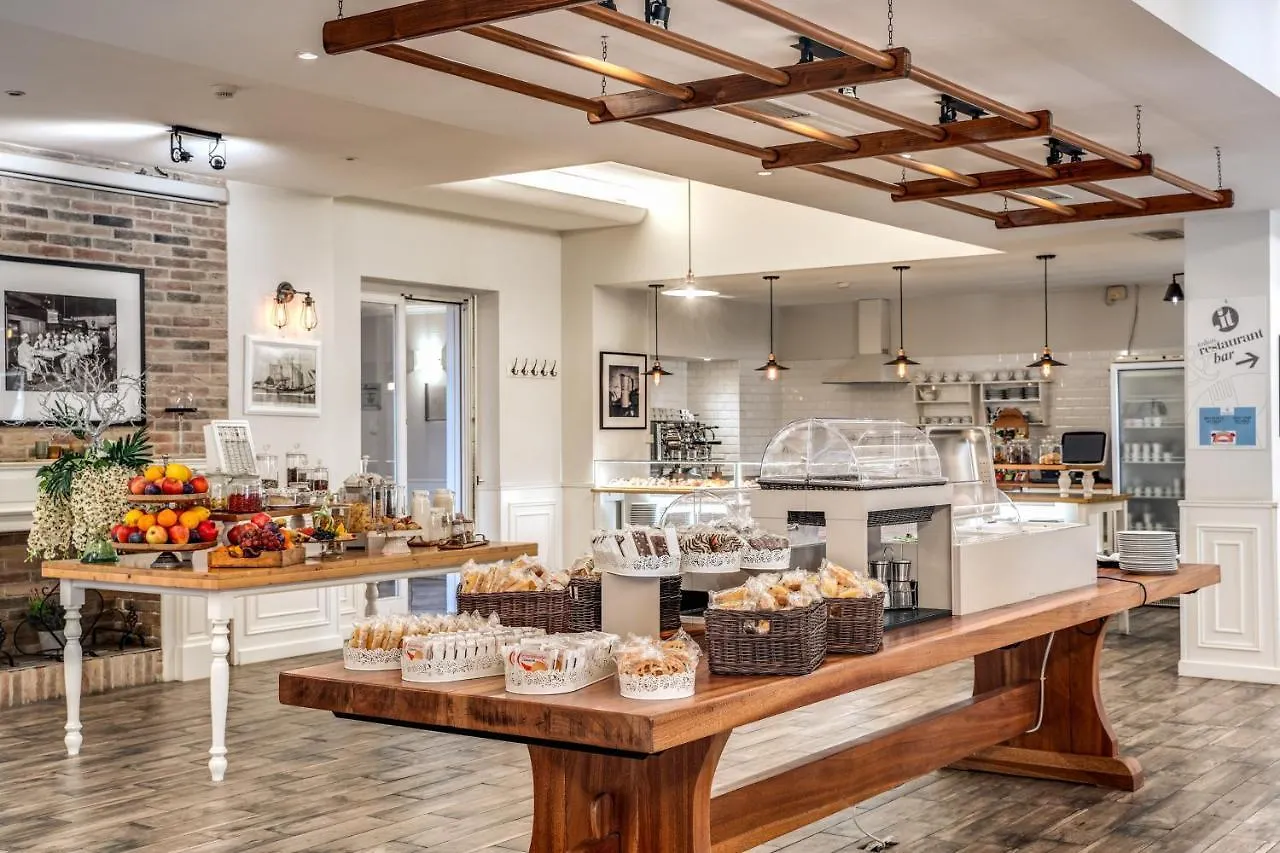 Hotel Isola Sacra Rome Airport Φιουμιτσίνο
