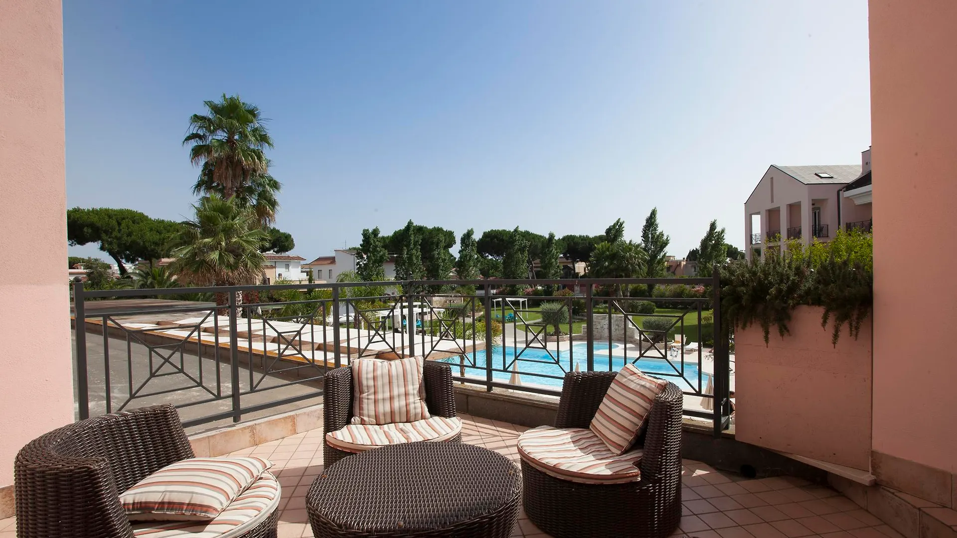 Hotel Isola Sacra Rome Airport Fiumicino 4*,