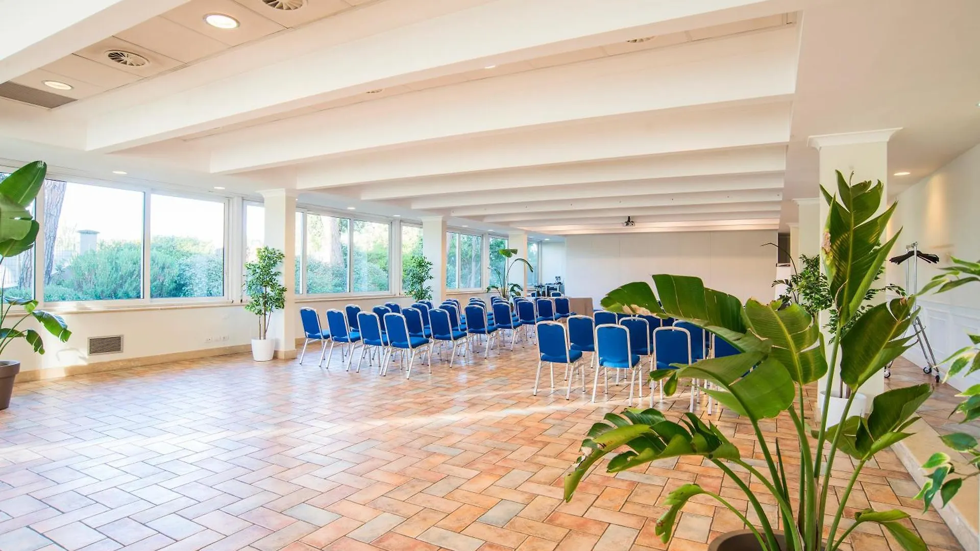Hotel Isola Sacra Rome Airport Fiumicino 4*,  Italia